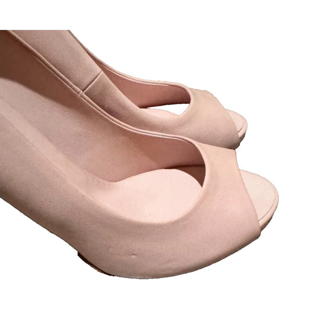 Chanel Pink Blush shoes Size 36.5 Leather CC Open Toe Pearl Heel Pumps - Picture 5 of 10